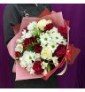 Сборный букет из роз и хризантем Аделаида