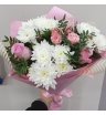Сборный букет из роз и хризантем «От всего сердца»