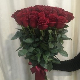 51 роза от интернет-магазина «SIBFLORA» в Омске